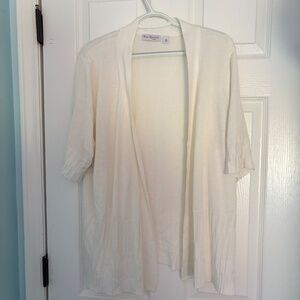 Kim Rogers ( Belk) short sleeve cardigan. Like new. 2x